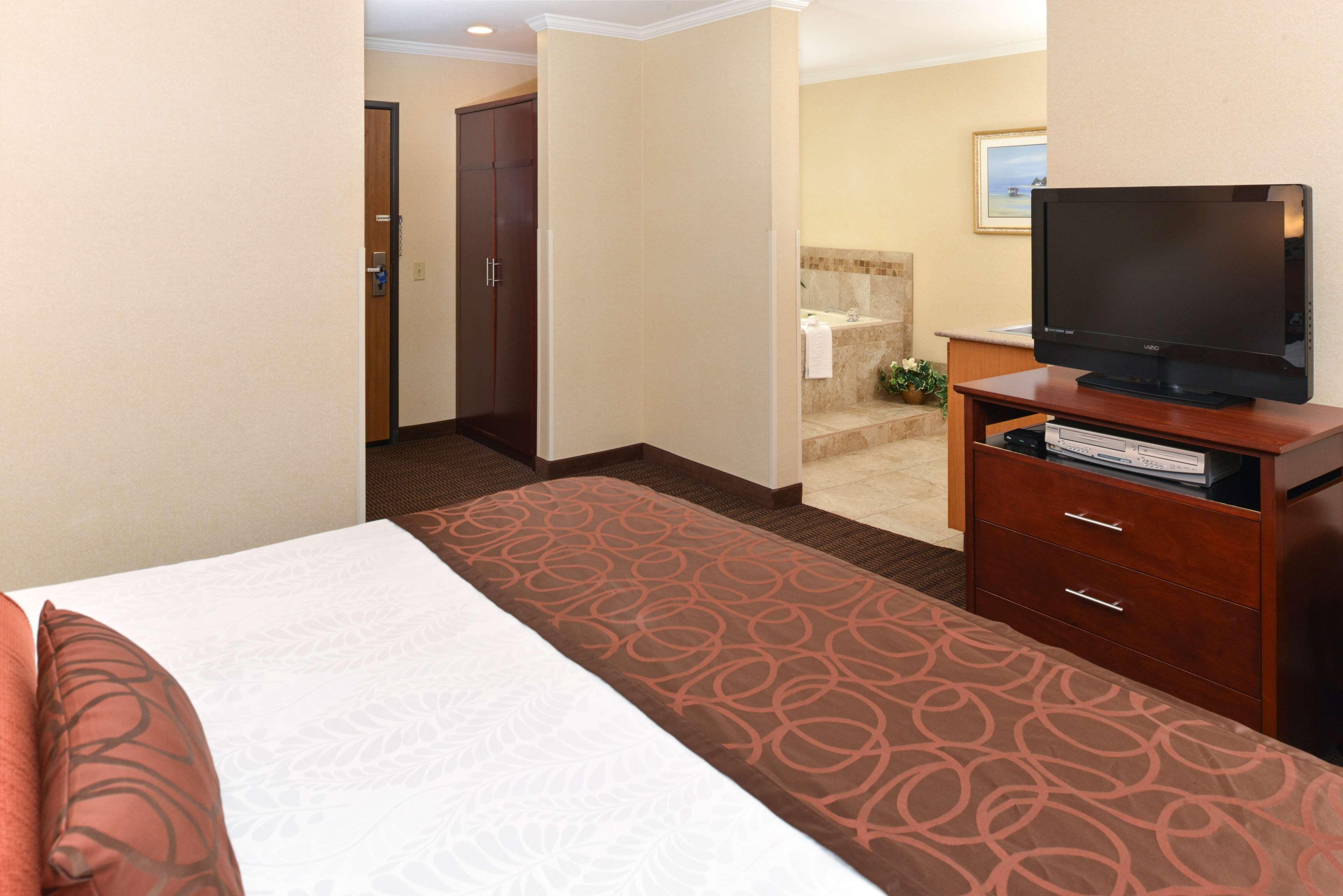 Best Western Plus Landmark Inn Λίνκολν Σίτι Εξωτερικό φωτογραφία
