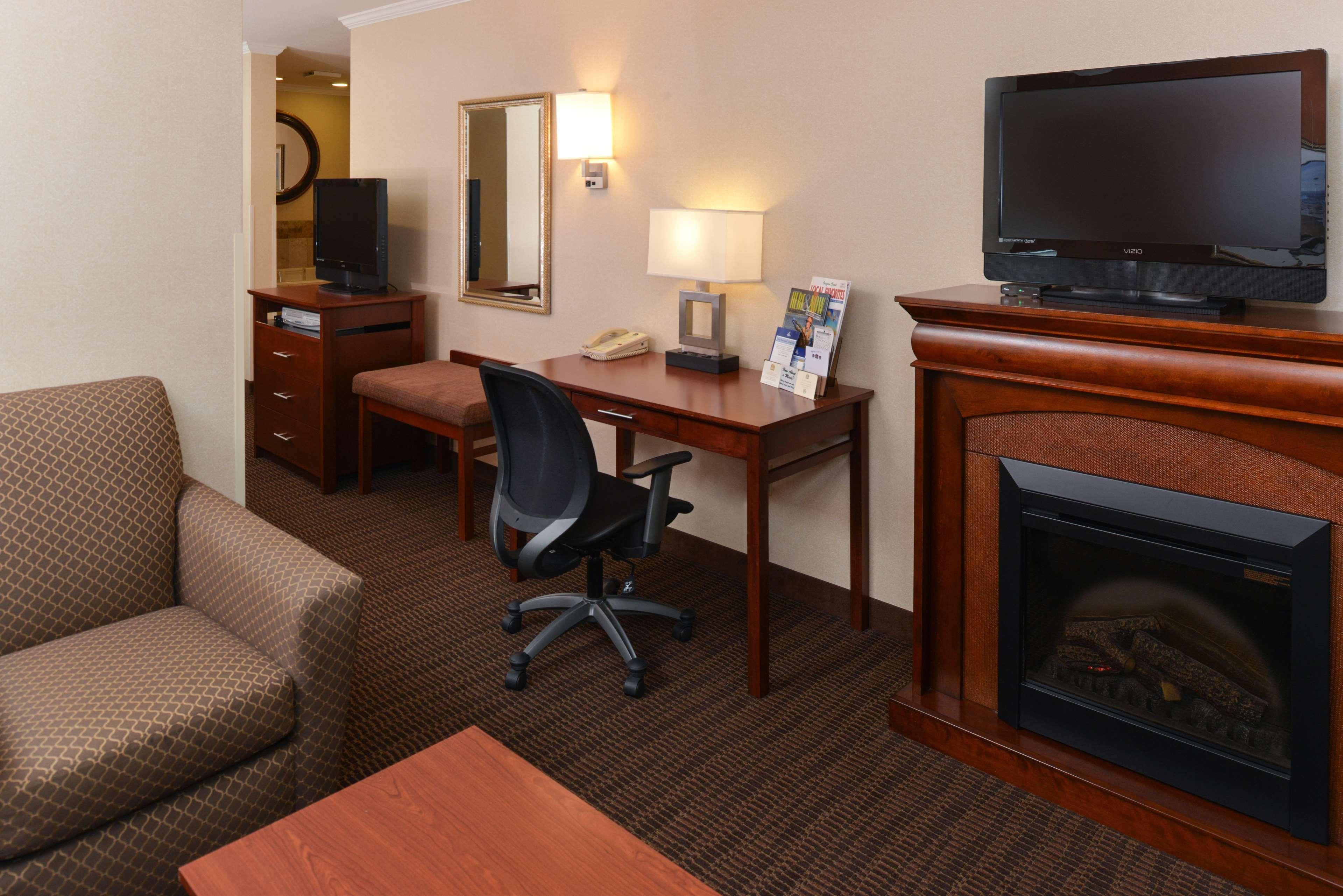 Best Western Plus Landmark Inn Λίνκολν Σίτι Εξωτερικό φωτογραφία