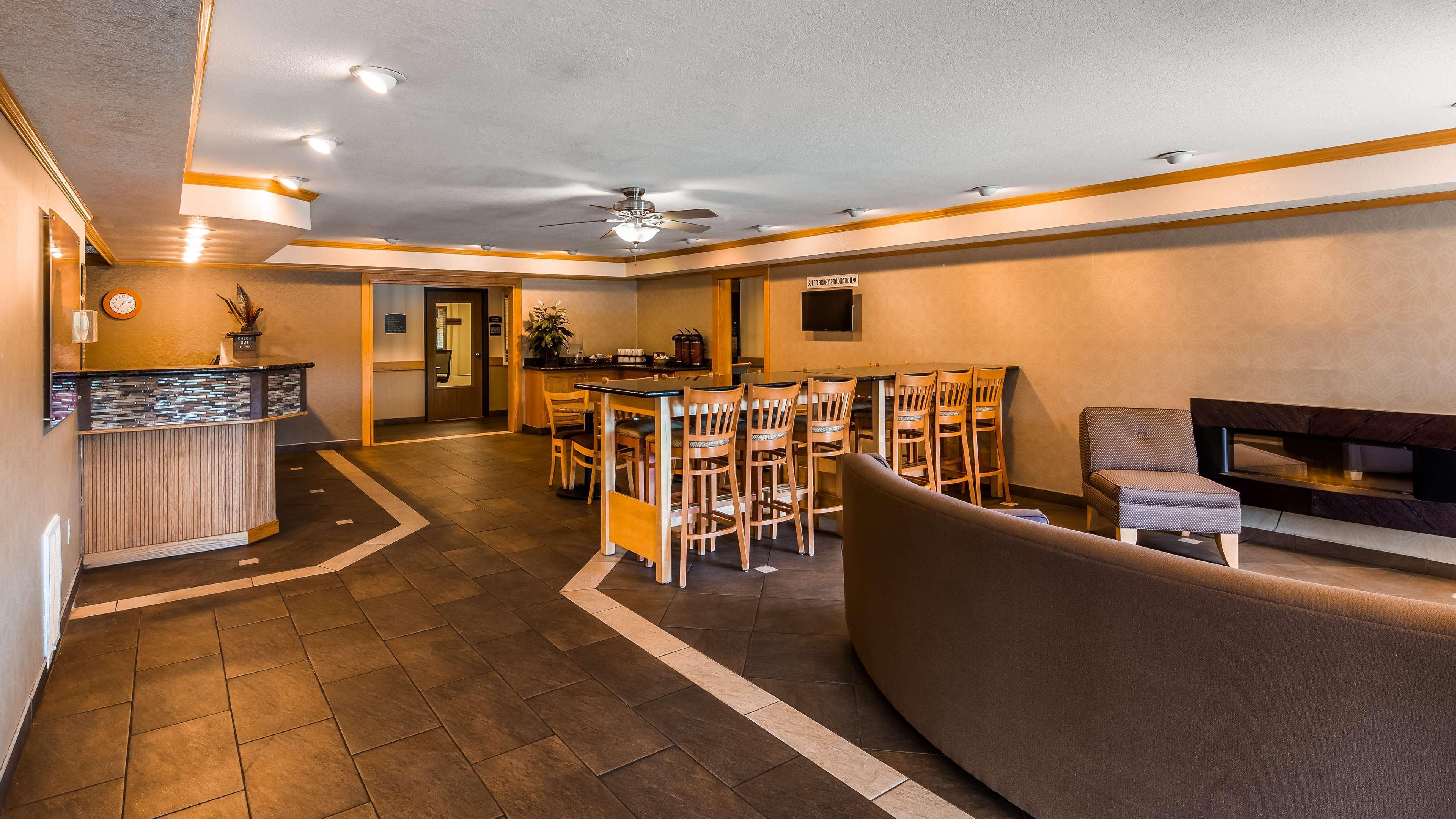Best Western Plus Landmark Inn Λίνκολν Σίτι Εξωτερικό φωτογραφία