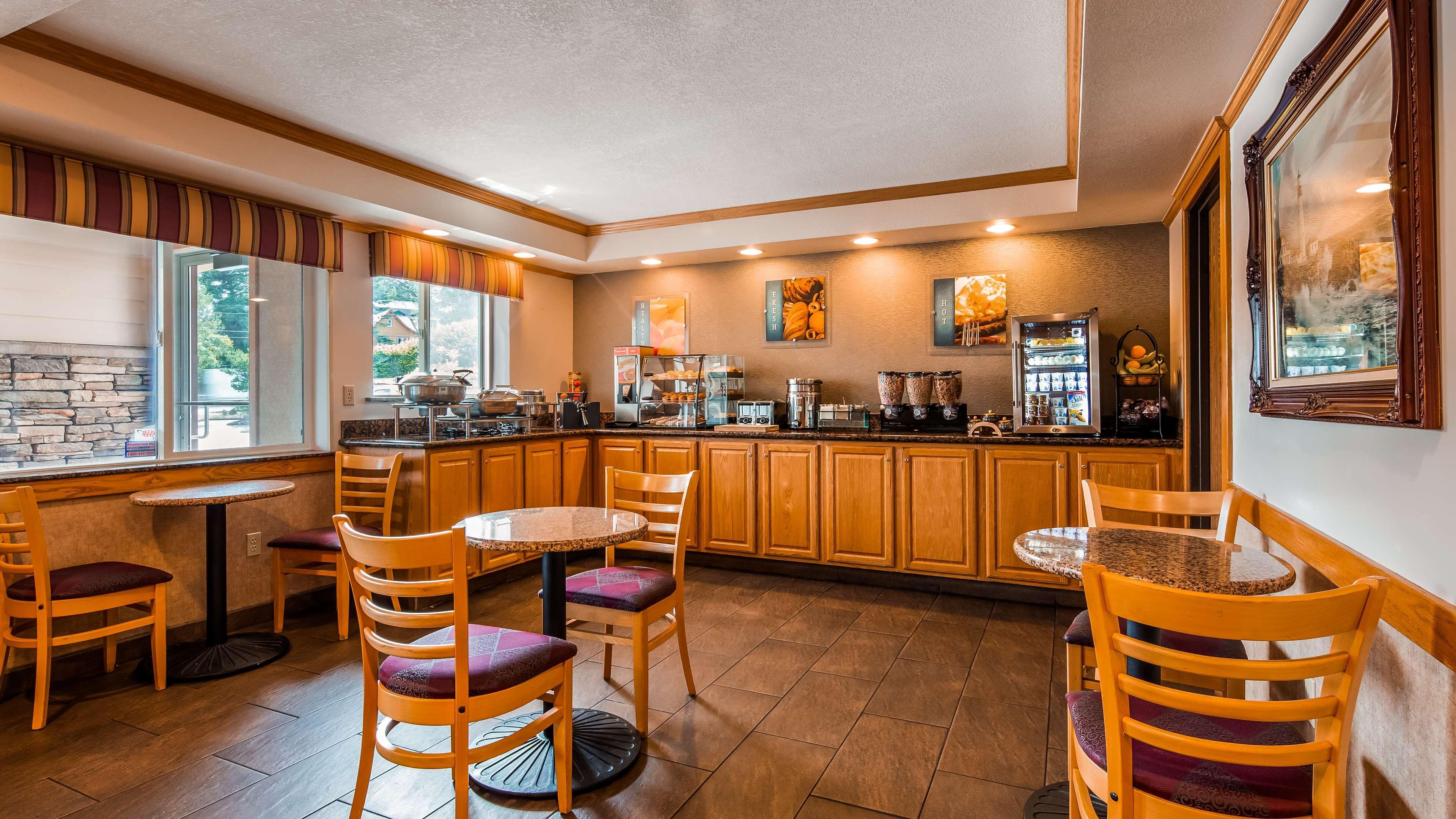 Best Western Plus Landmark Inn Λίνκολν Σίτι Εξωτερικό φωτογραφία