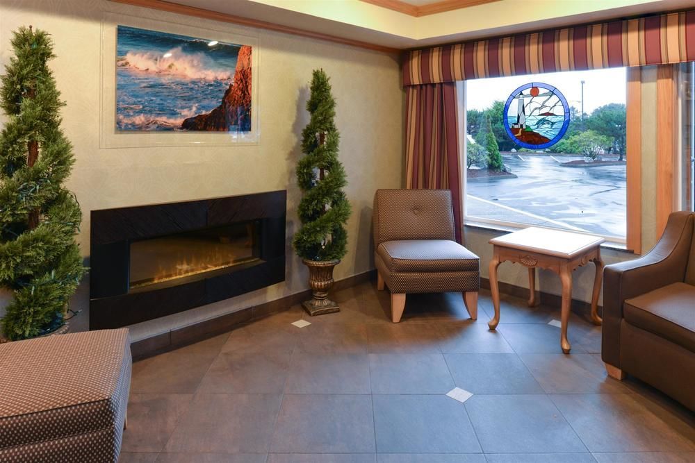 Best Western Plus Landmark Inn Λίνκολν Σίτι Εξωτερικό φωτογραφία