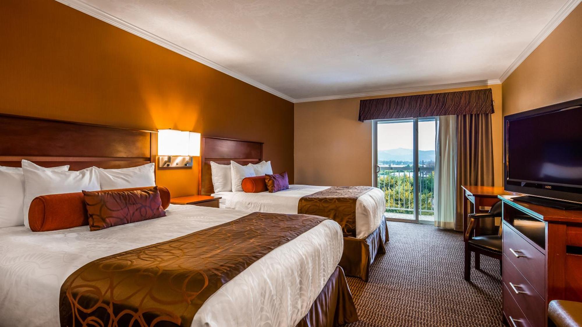 Best Western Plus Landmark Inn Λίνκολν Σίτι Εξωτερικό φωτογραφία